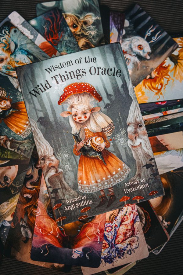 Wisdom of the Wild Things Oracle Deck Fashion